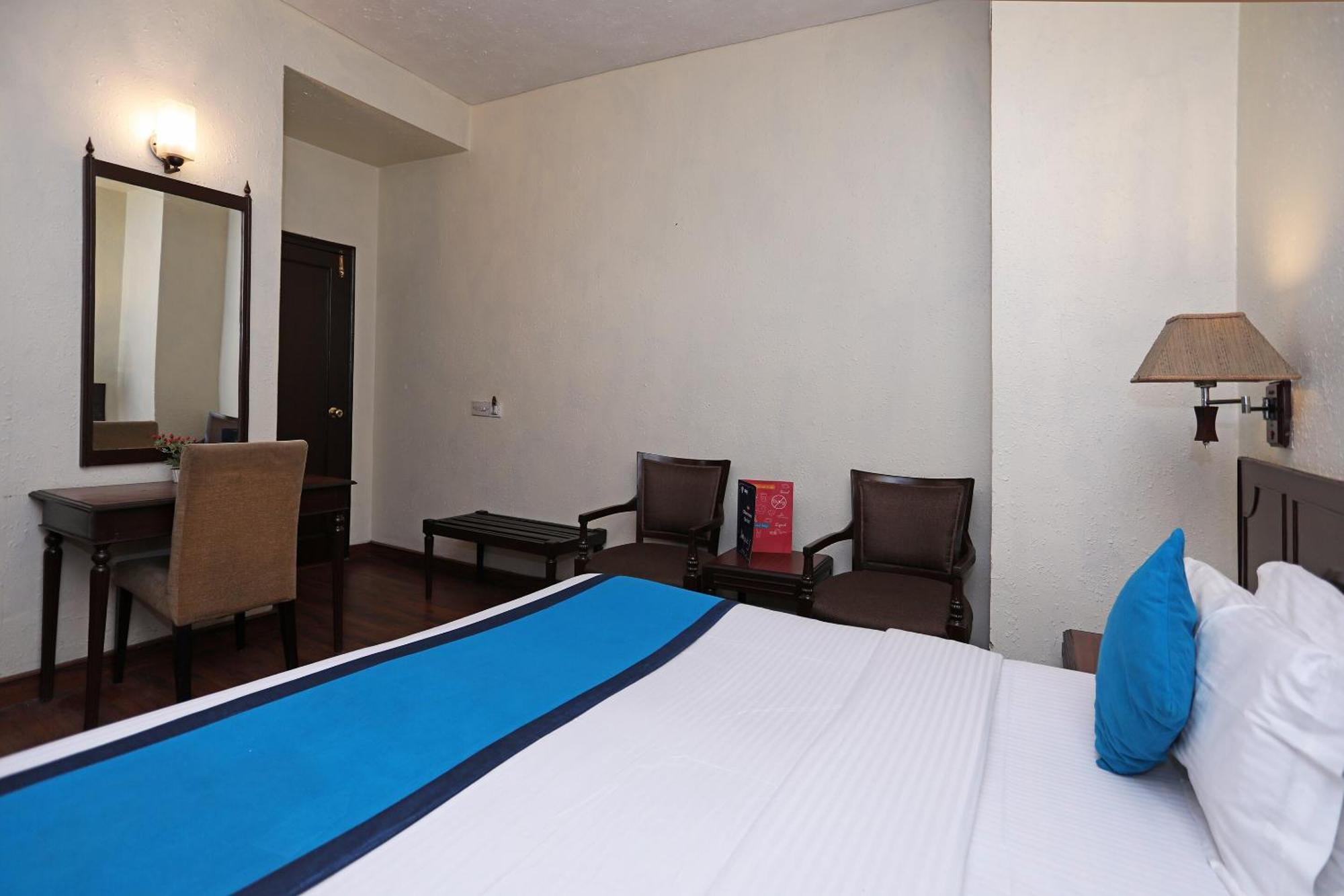 Collection O Hamilton Hotel New Delhi Exterior photo